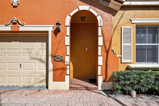 Building Photo - 8425 NW 141st Terrace