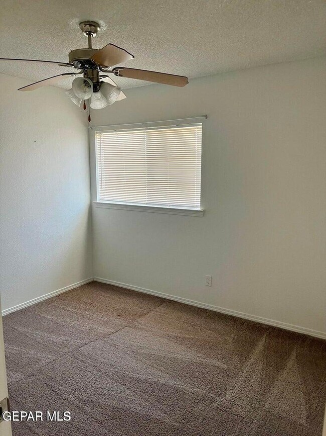 Building Photo - 12268 Tierra Ruby Dr