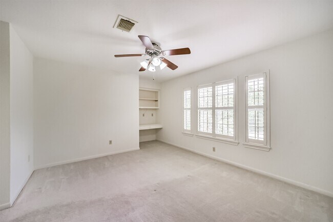 Building Photo - 2214 Cherrytree Ridge Ln