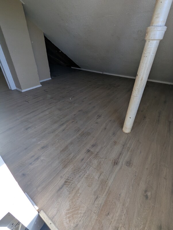 Building Photo - 146 Fairlawn Ave