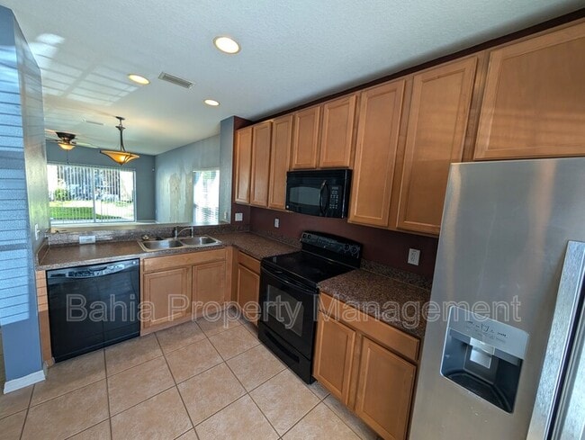 Building Photo - 8512 Gablebend Way