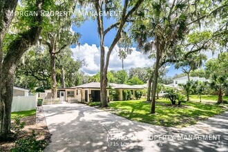 Building Photo - Amazingly Updated Jax Beach Bungalow in Aw...