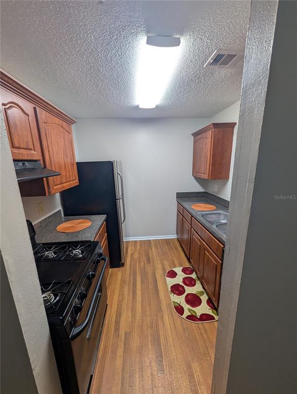 Building Photo - 2019 Dixie Belle Dr