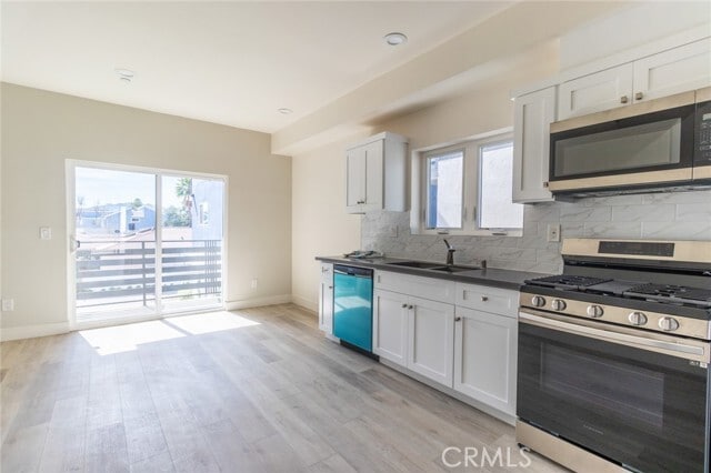 Building Photo - 5130 Riverton Ave