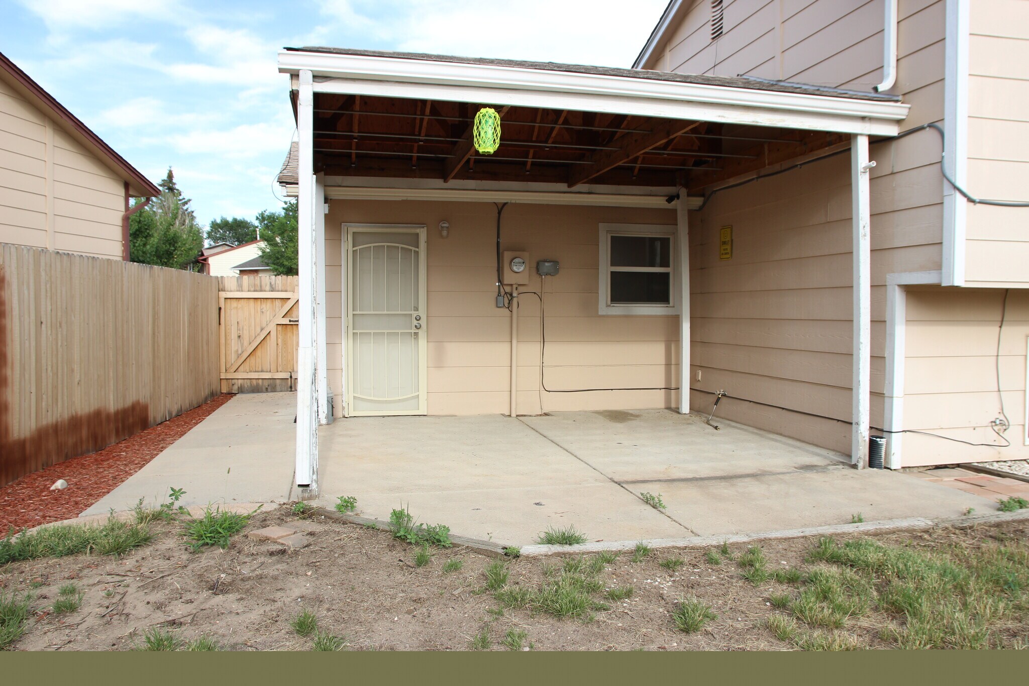 Building Photo - 6610 Parkridge Ct