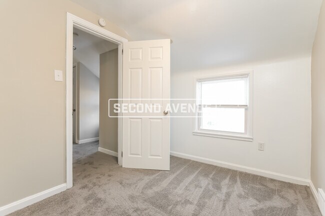 Building Photo - 928 Kennedy Dr