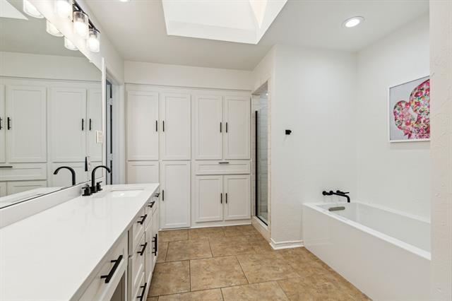 Building Photo - 6134 Black Berry Ln