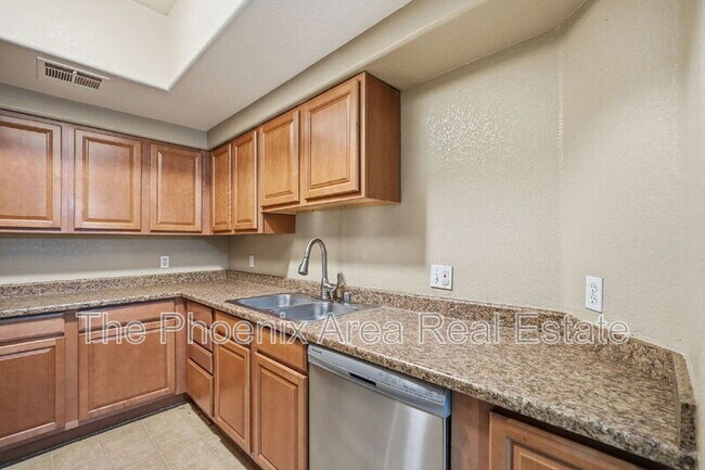 Building Photo - 3434 E Baseline Rd