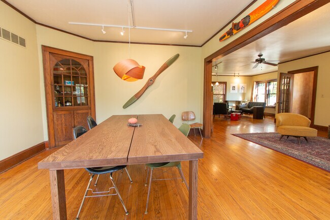 Building Photo - 1645 Kentucky St