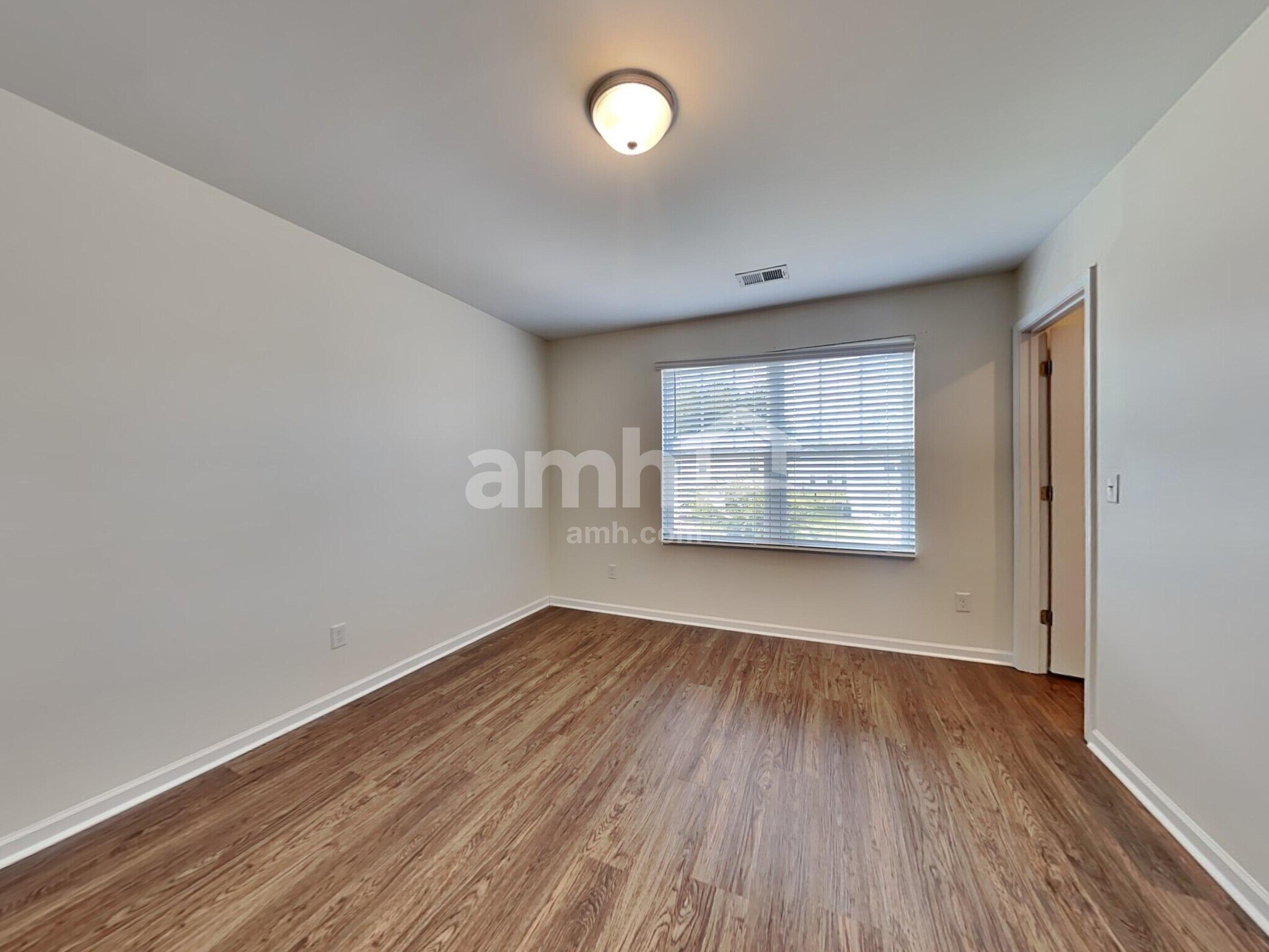 Building Photo - 130 Orion Way