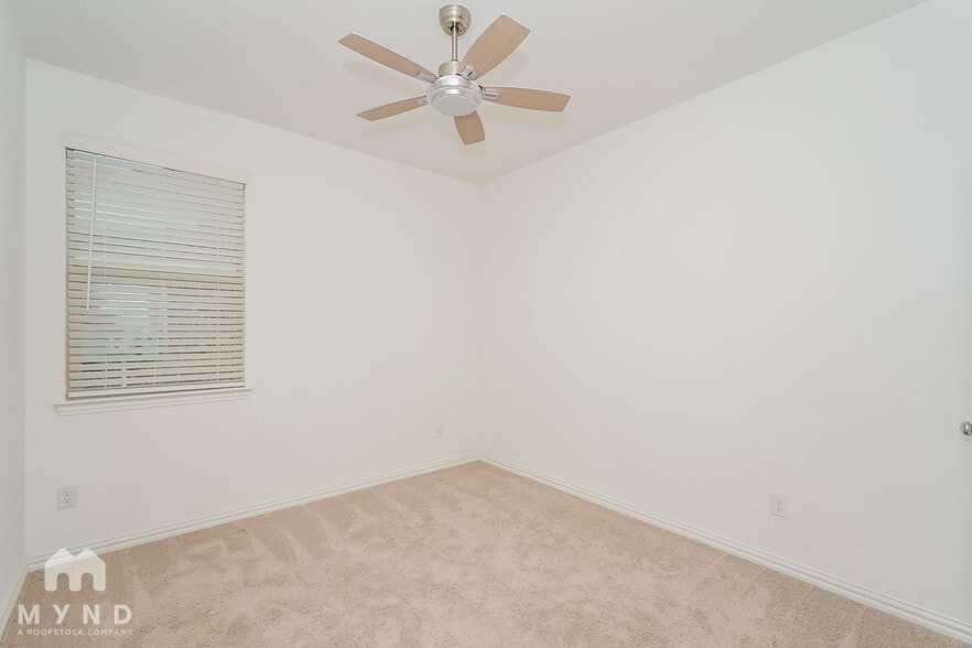 Building Photo - 3300 Layla Creek Dr