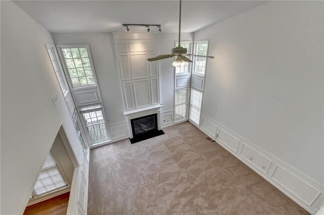 Building Photo - 6535 Ganton Dr