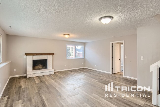 Building Photo - 3279 Breckenridge Dr W