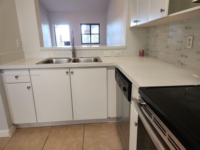 Building Photo - 22641 SW 88th Pl