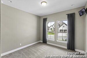 Building Photo - 3041 Bristow Pk