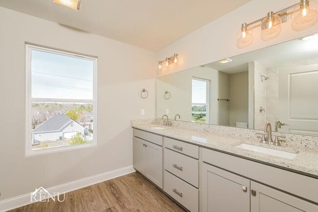 Building Photo - 1914 Addi Ln