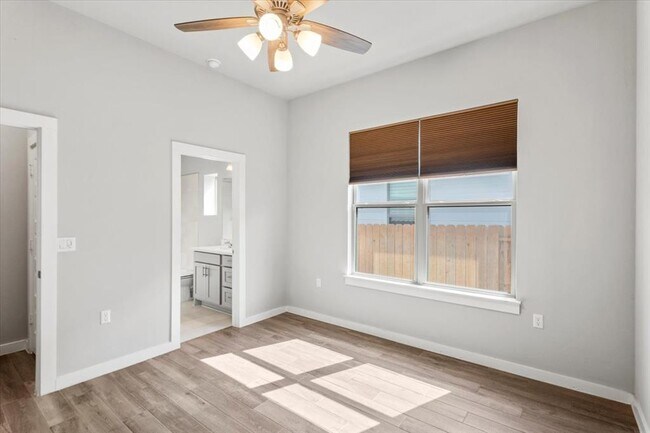 Building Photo - 8109 Gilwice Ln