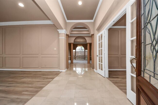 Building Photo - 39 Wild Meadow Ct