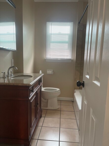 Bathroom - 8991 Burke Ave