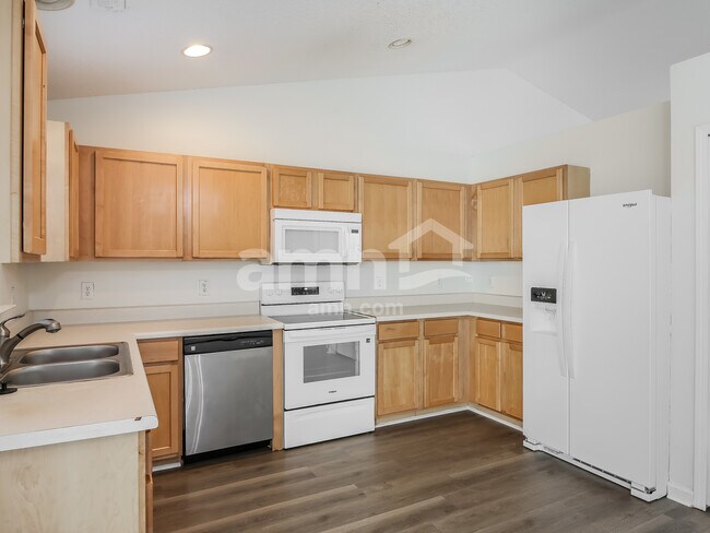 Building Photo - 704 Bent Hollow Ct