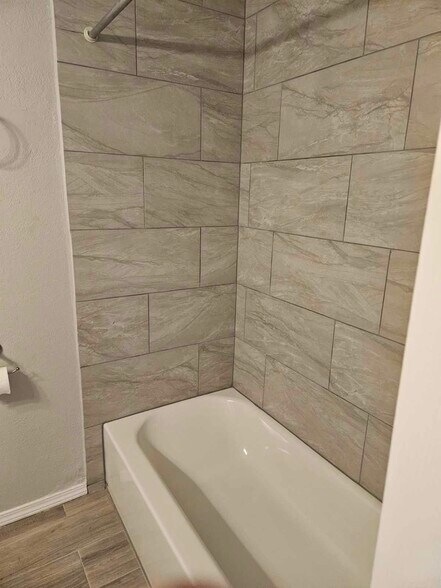 Building Photo - 1508 Opossum Cir