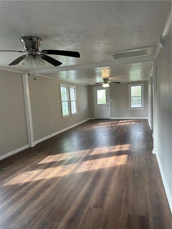 Building Photo - 617 Cassville Rd SE