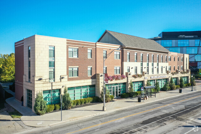 Franklin Station - 524 W Broad St Columbus OH 43215 | Apartment Finder