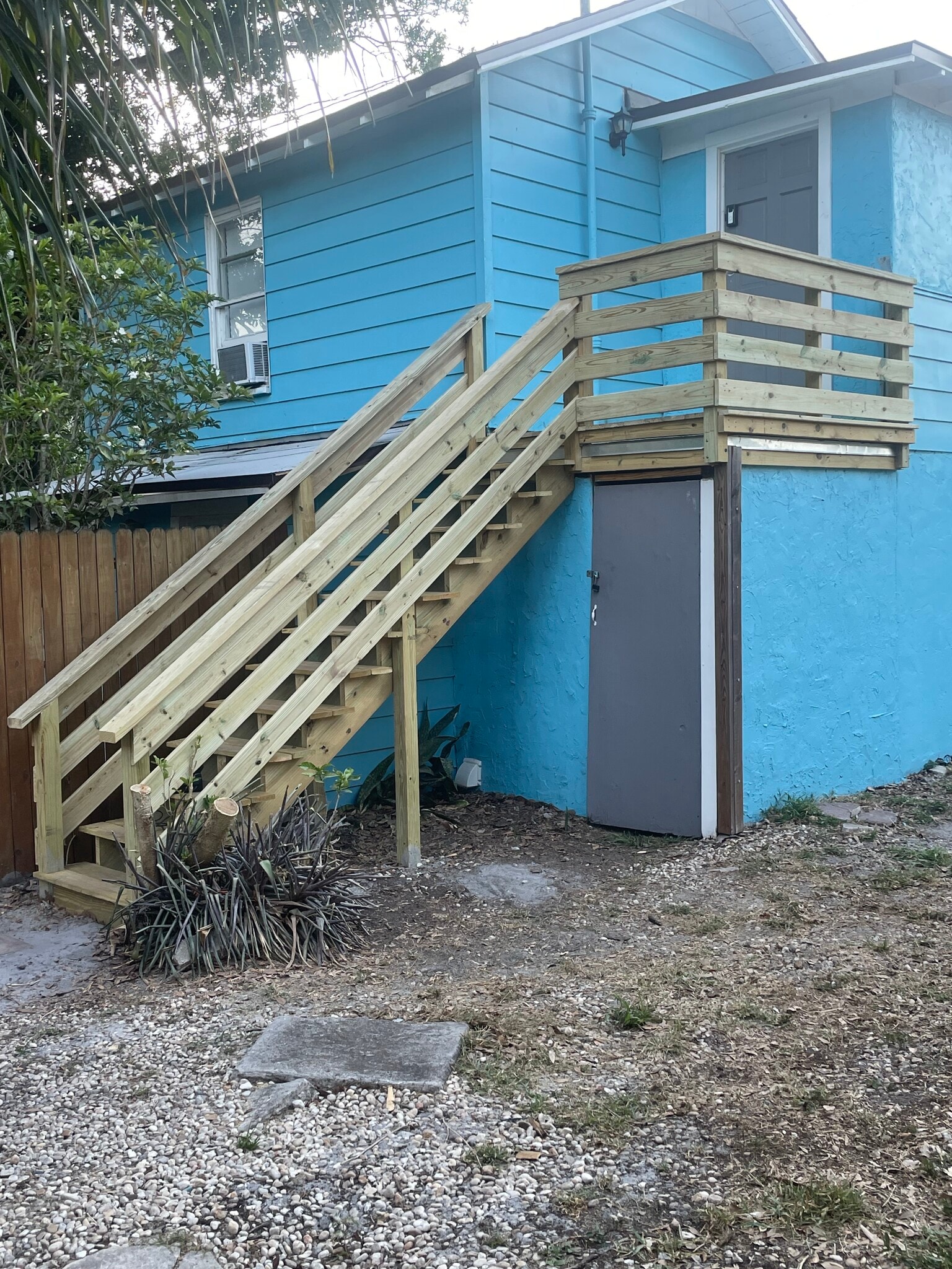 Building Photo - 2443 4th Ave N