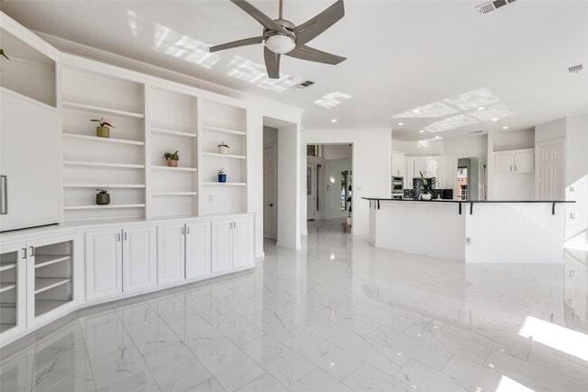 Building Photo - 7417 Marigold Dr