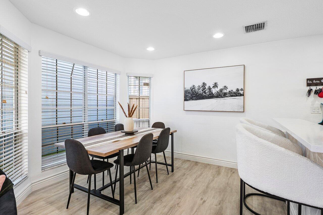 Building Photo - 5120 Coronado Rdg