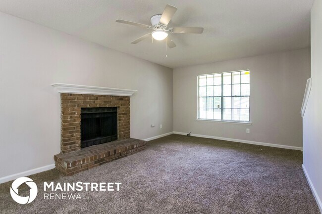 Building Photo - 979 Brandon Hill Way