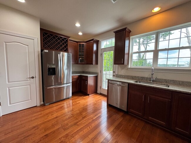 Building Photo - Stylish 3 Bed 3 Bath Townhome With Patio A...