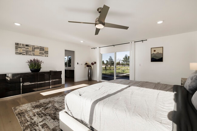 Primary Photo - 6615 Arabian Cir