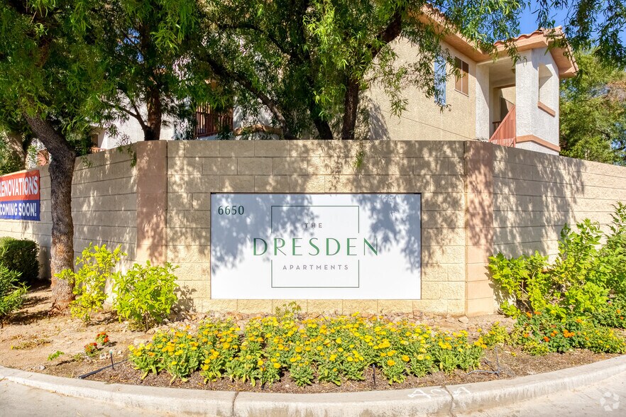 The Dresden 6650 E Russell Rd Las Vegas NV 89122 Apartment Finder