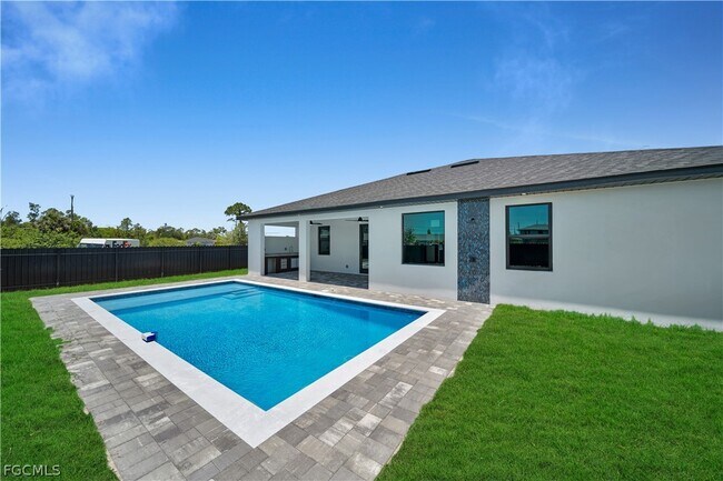 Building Photo - 373 El Dorado Blvd S