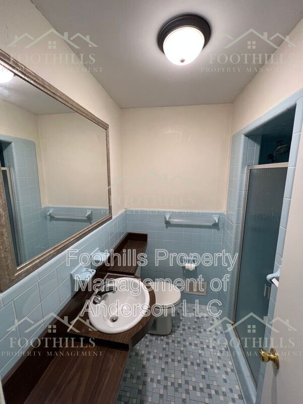 Building Photo - 502 Walden Pkwy