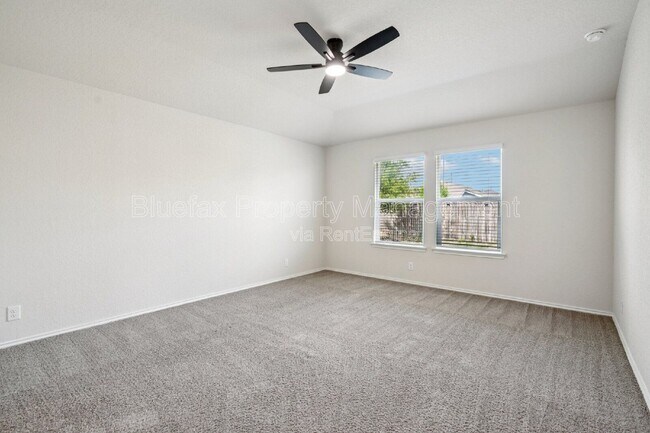 Building Photo - 15419 Puffins