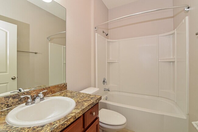 Building Photo - 4516 Manica Dr