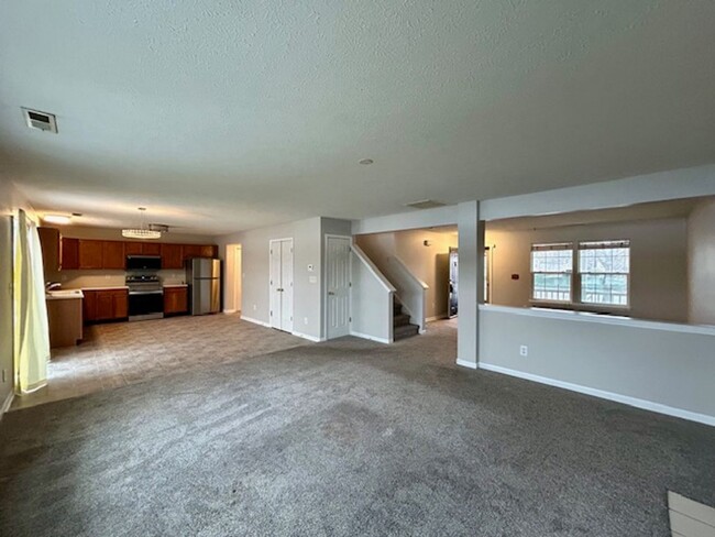 Building Photo - Charming 3-Bedroom, 2.5-Bath Home with Lof...