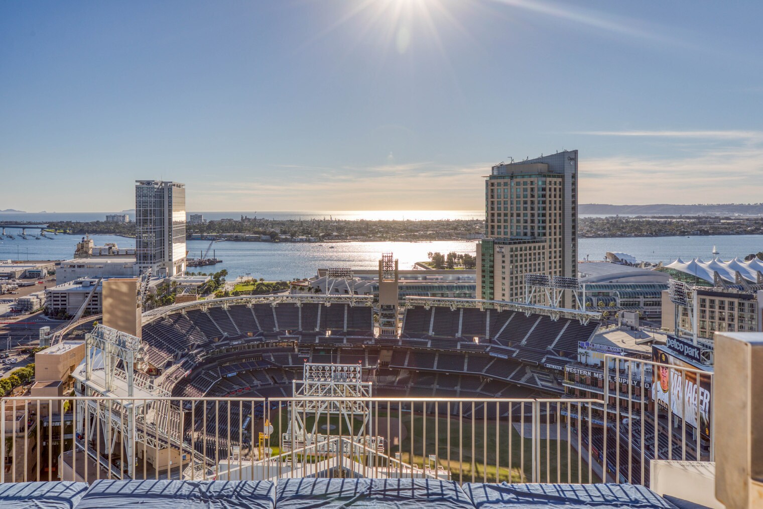 Building Photo - 350 Eleventh Avenue-SI FL4-ID37