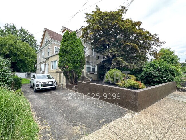 Building Photo - 6908 Old York Rd