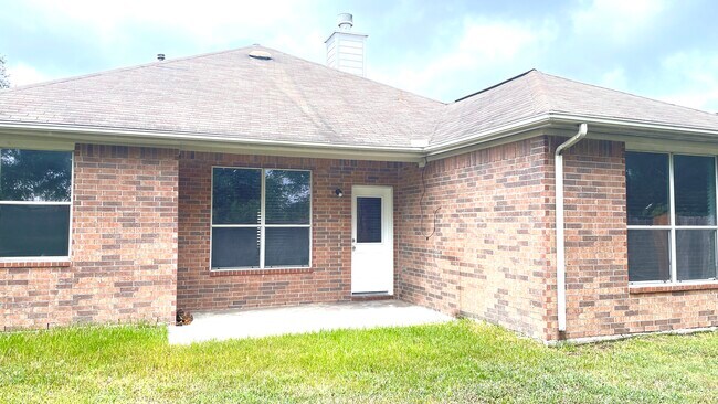 Building Photo - 12914 Pinehall Ln