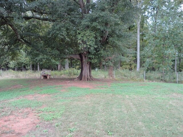 Building Photo - 667 W Heatherstone Ln