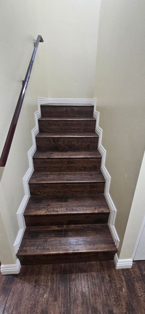 Building Photo - 75(611)