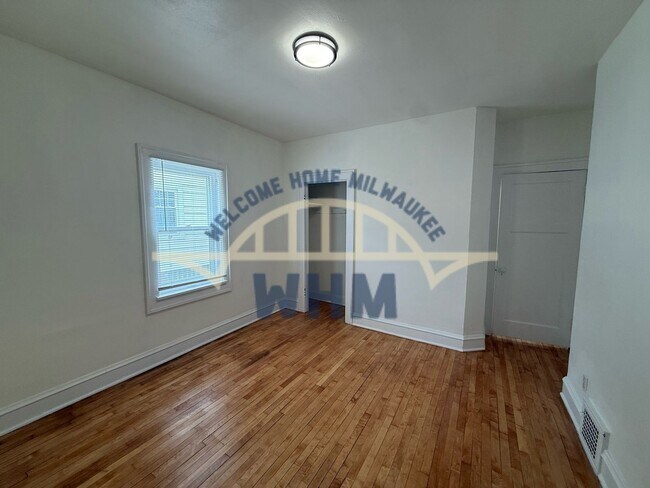 Building Photo - 1607 N 52nd St