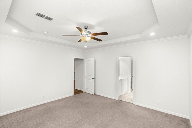 Building Photo - 1832 Charismatic Pl