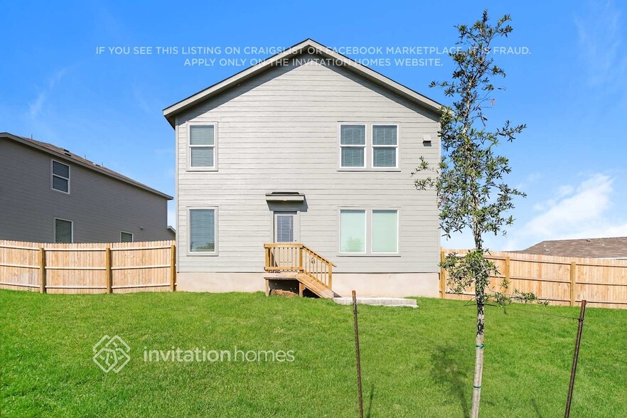 Building Photo - 3302 Rodgers Hl