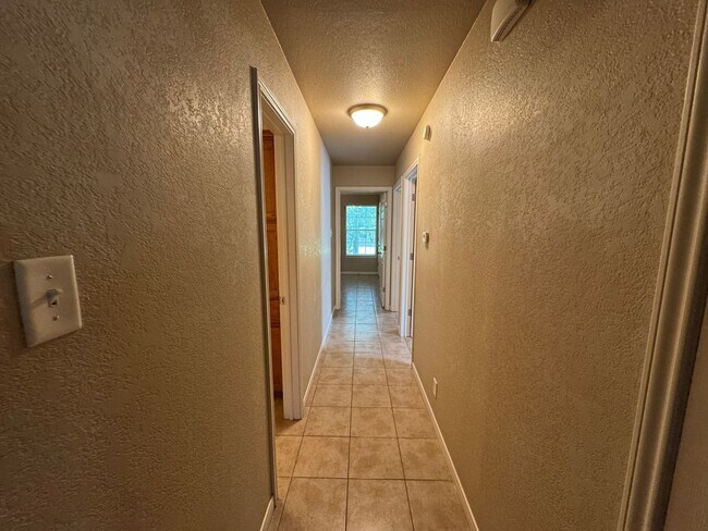 Building Photo - 1301 Powder River Dr