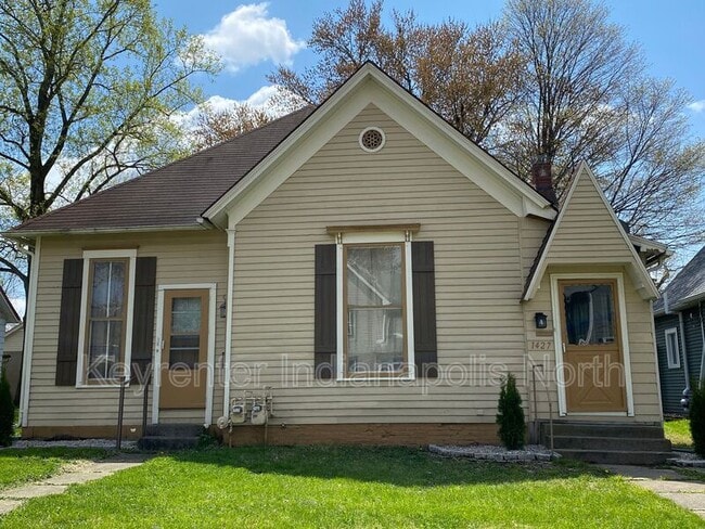 Primary Photo - 1427 Wayne St