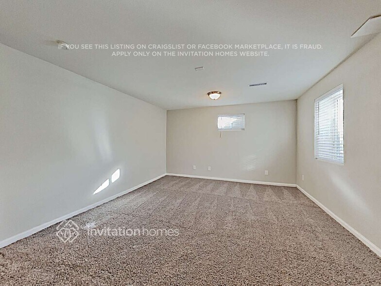 Building Photo - 3367 S Danube St